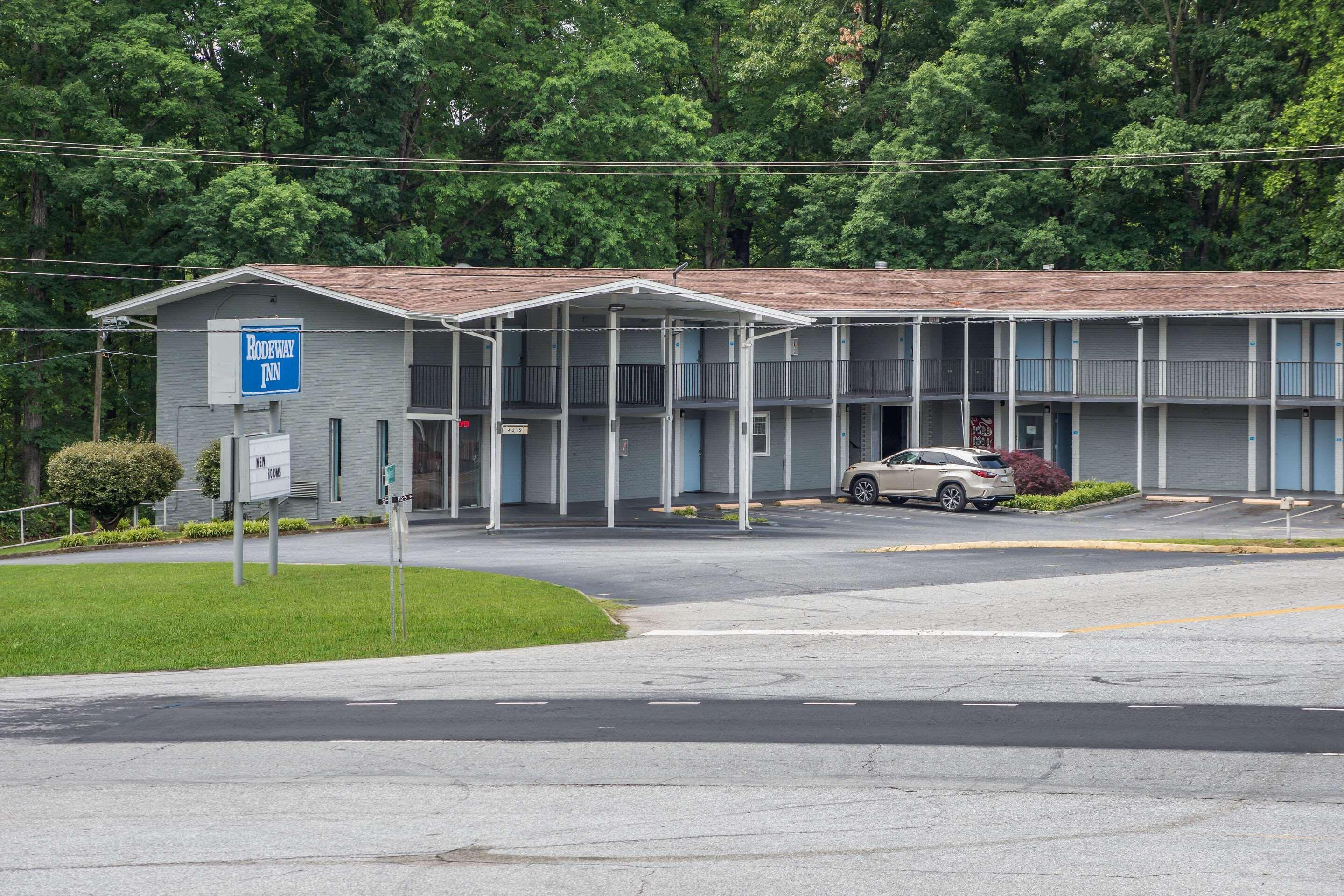 Rodeway Inn Anderson Exterior foto