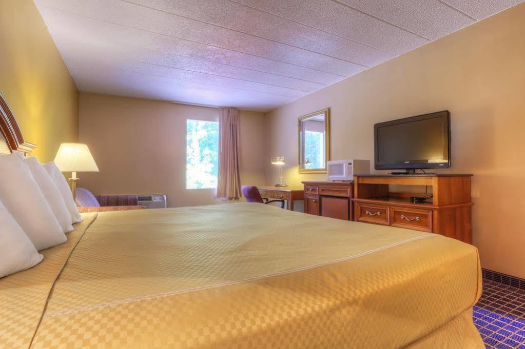 Rodeway Inn Anderson Exterior foto