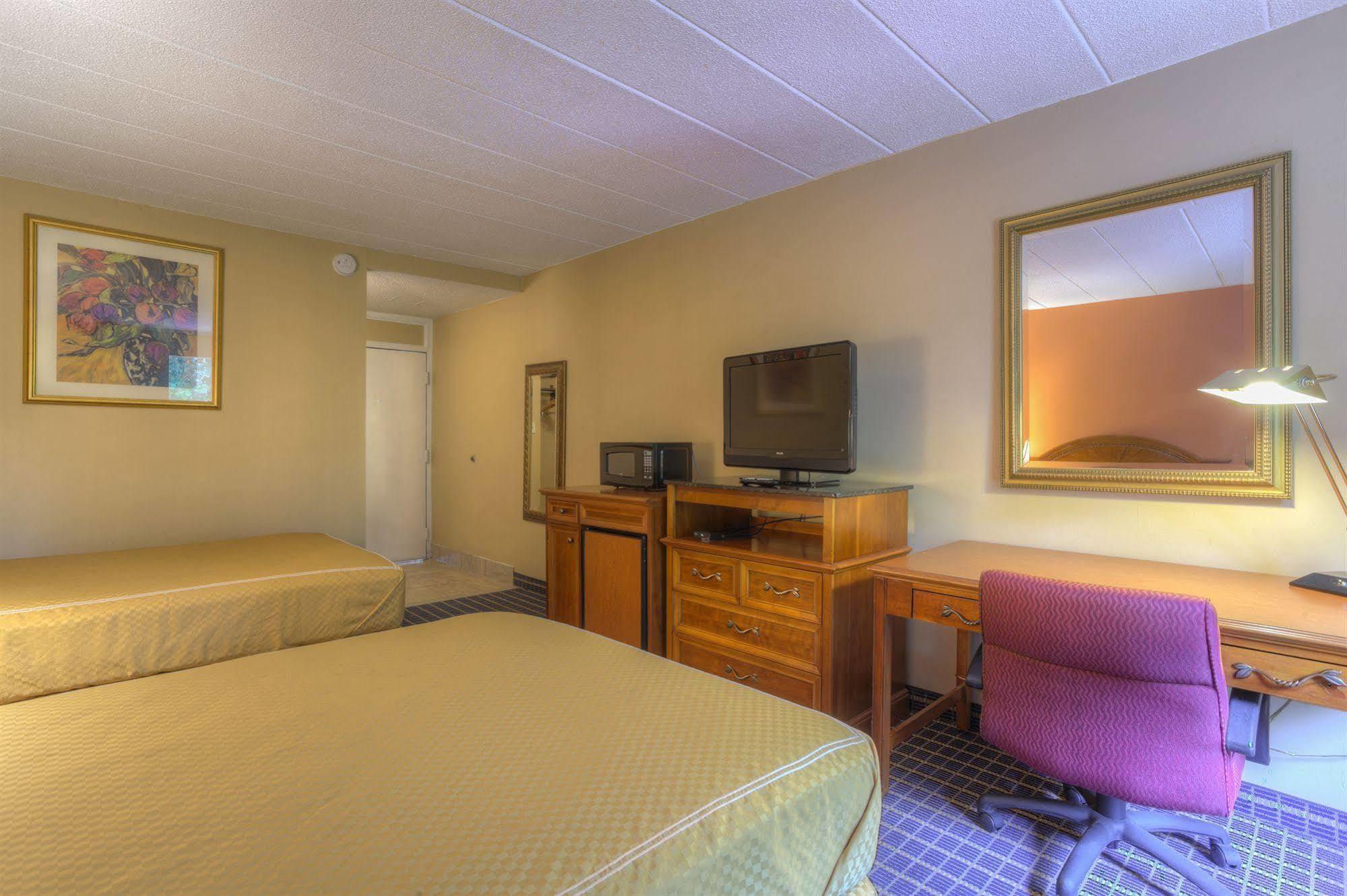 Rodeway Inn Anderson Exterior foto